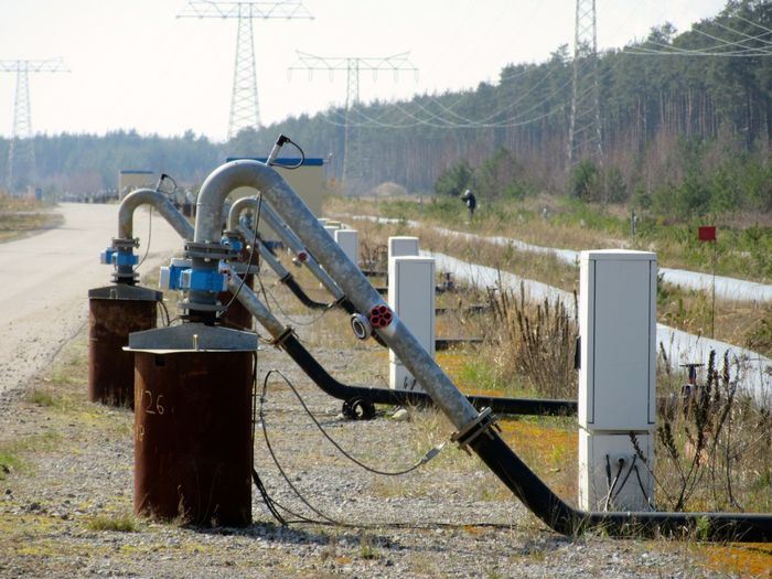 Pumpen zur Trockenhaltung des Braunkohle-Tagebaus Jänschwalde. Für die Hebung des Grundwassers muss der Bergbaubetreiber LEAG nichts bezahlen.